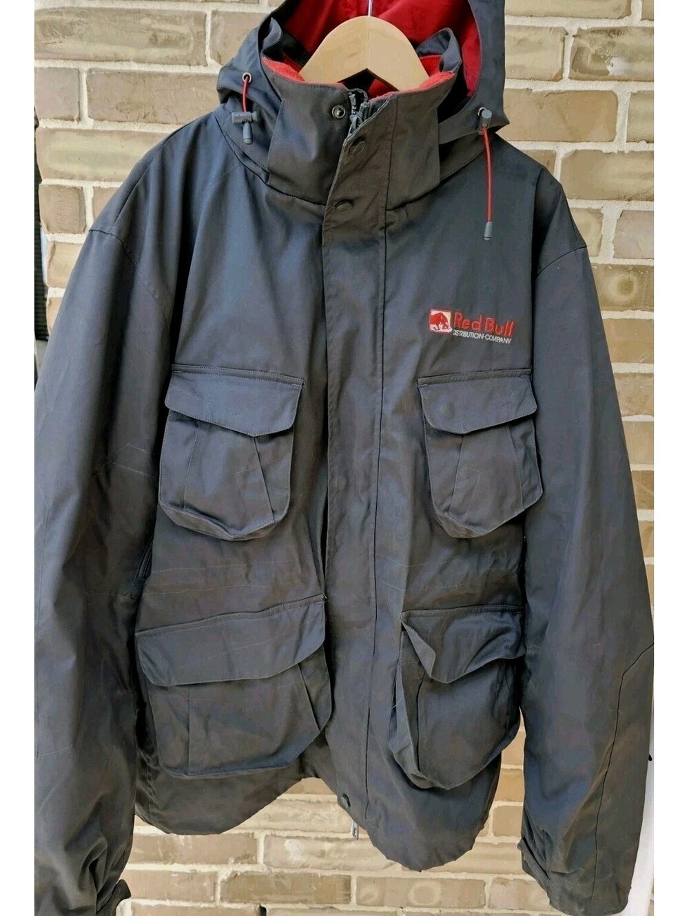 Red Bull Parka Jacket XL Gray Red Hooded Full Zip Mens With 2-In-1 Quilted Liner